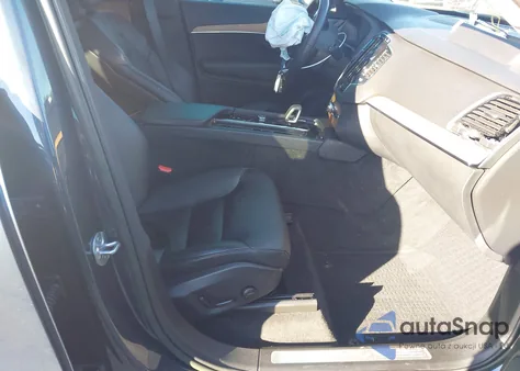 2023 Volvo Xc90 B6 Plus 7-Seater from USA, damaged, VIN YV4062PNXP1902510